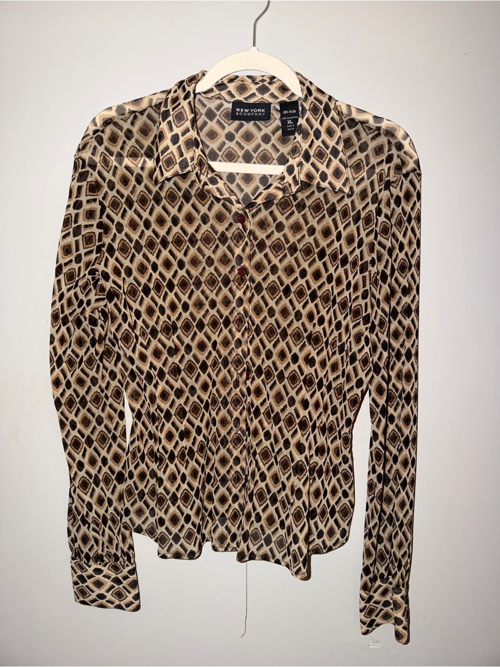 New York & Company Brown and Cream Geometric Print Blouse